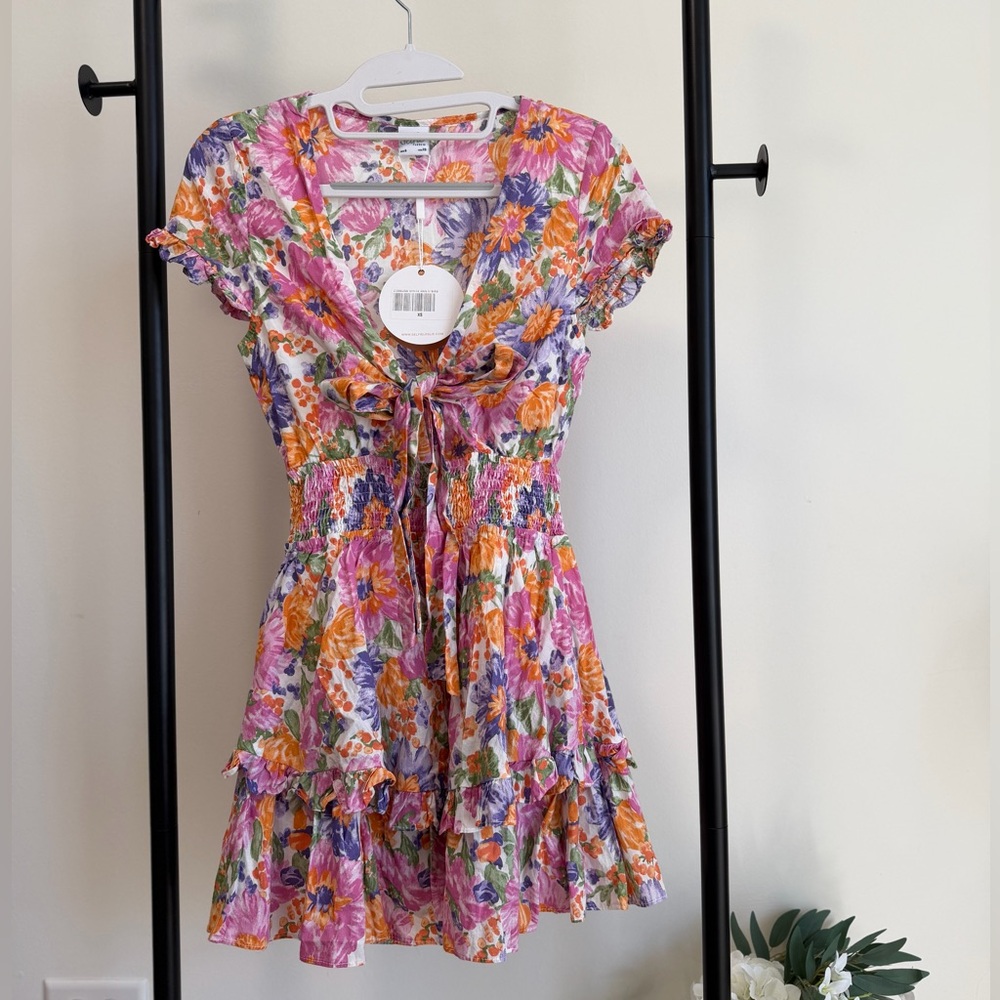 🩷 Selfie Leslie Floral Tie Front Mini Dress | XS | Cottagecore Boho Ruffle | NWT - Picture 2 of 8